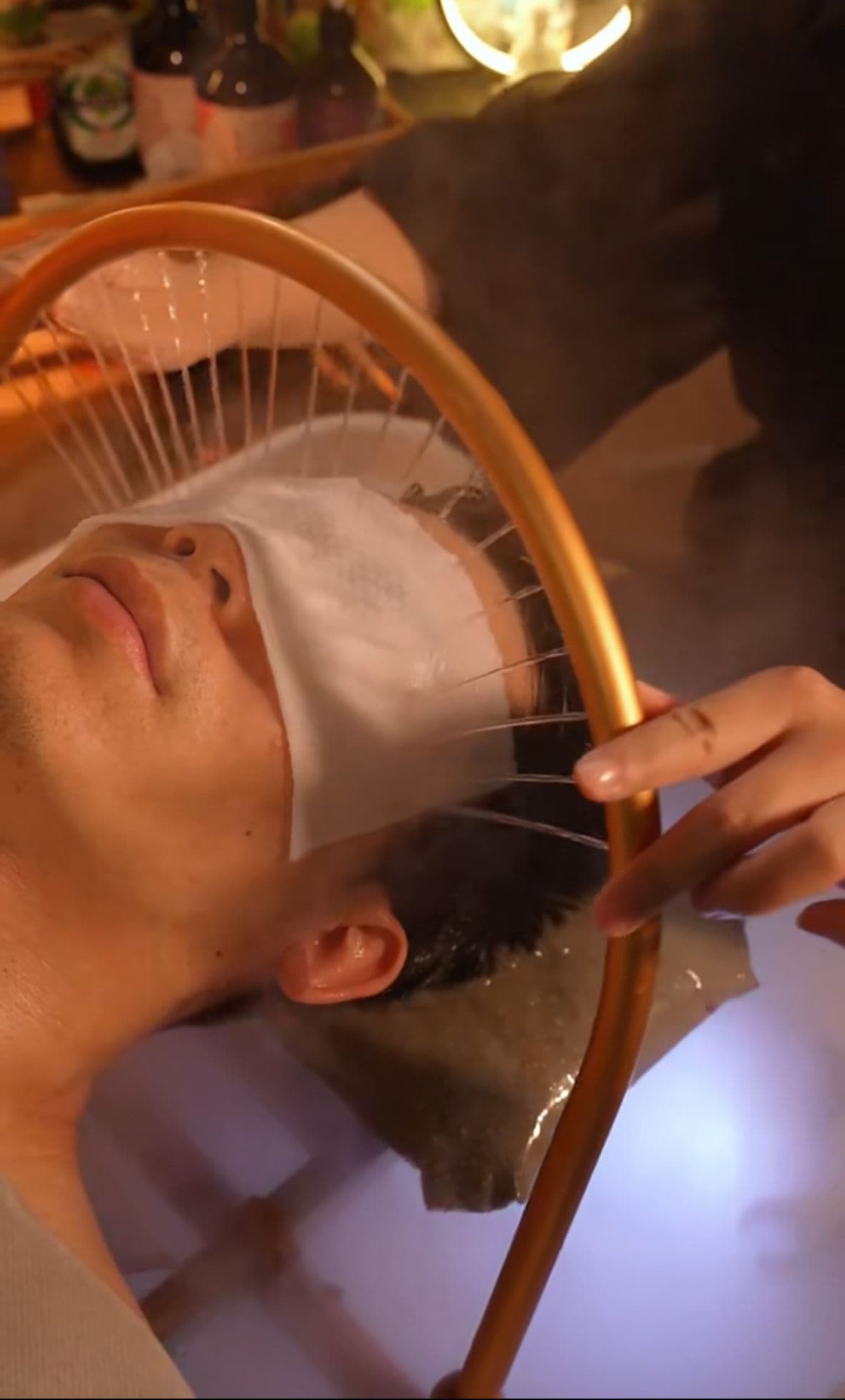 Eye relaxation with warm towel